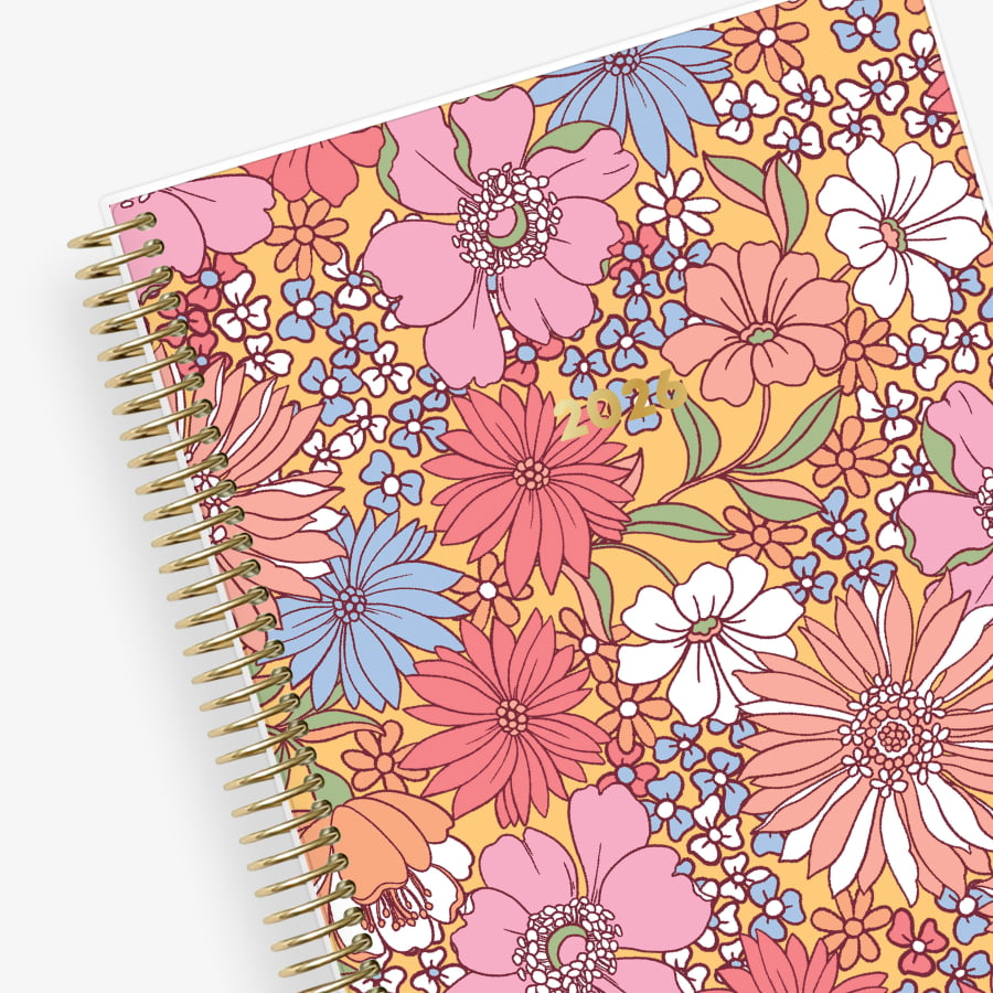2026 floral front cover on this 7x9 livewell weekly planner