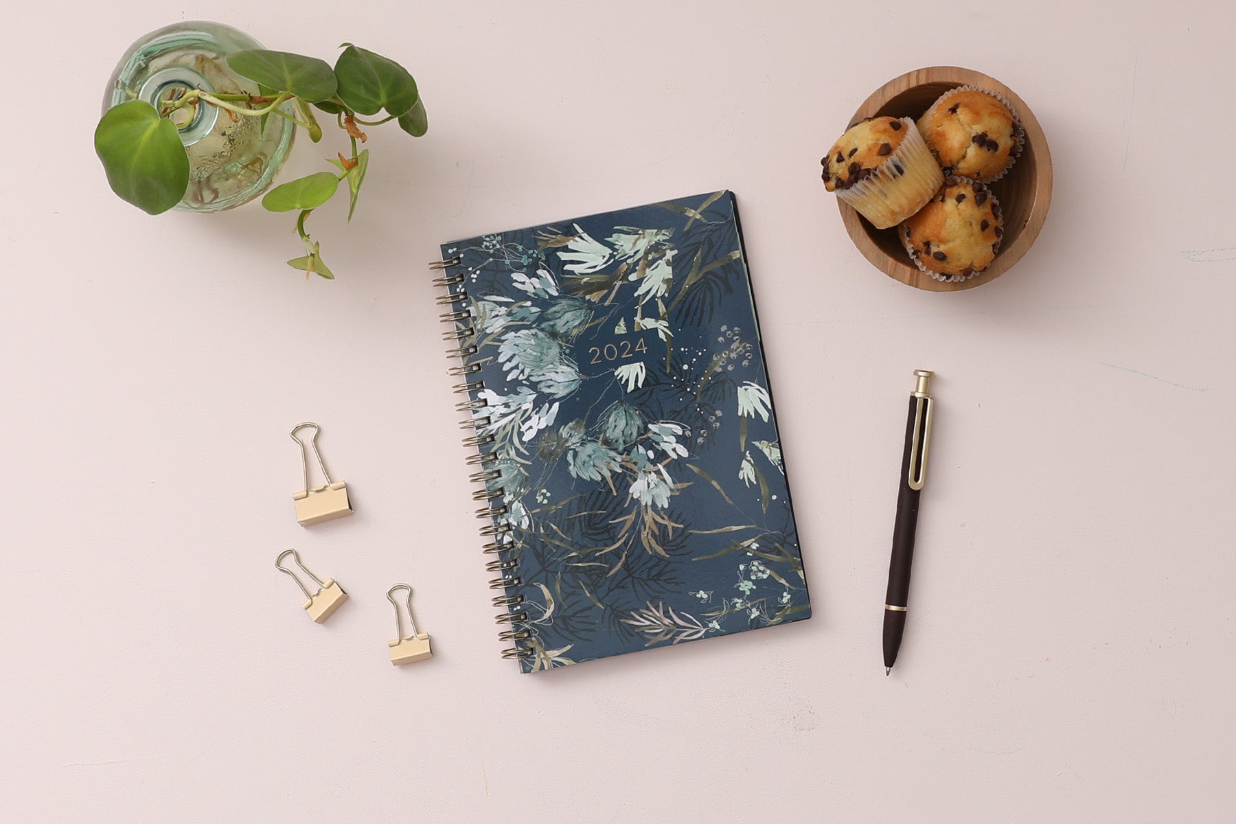 2024 weekly monthly planner featuring kelly ventura pattern front cover 5x8 planner size floral pattern