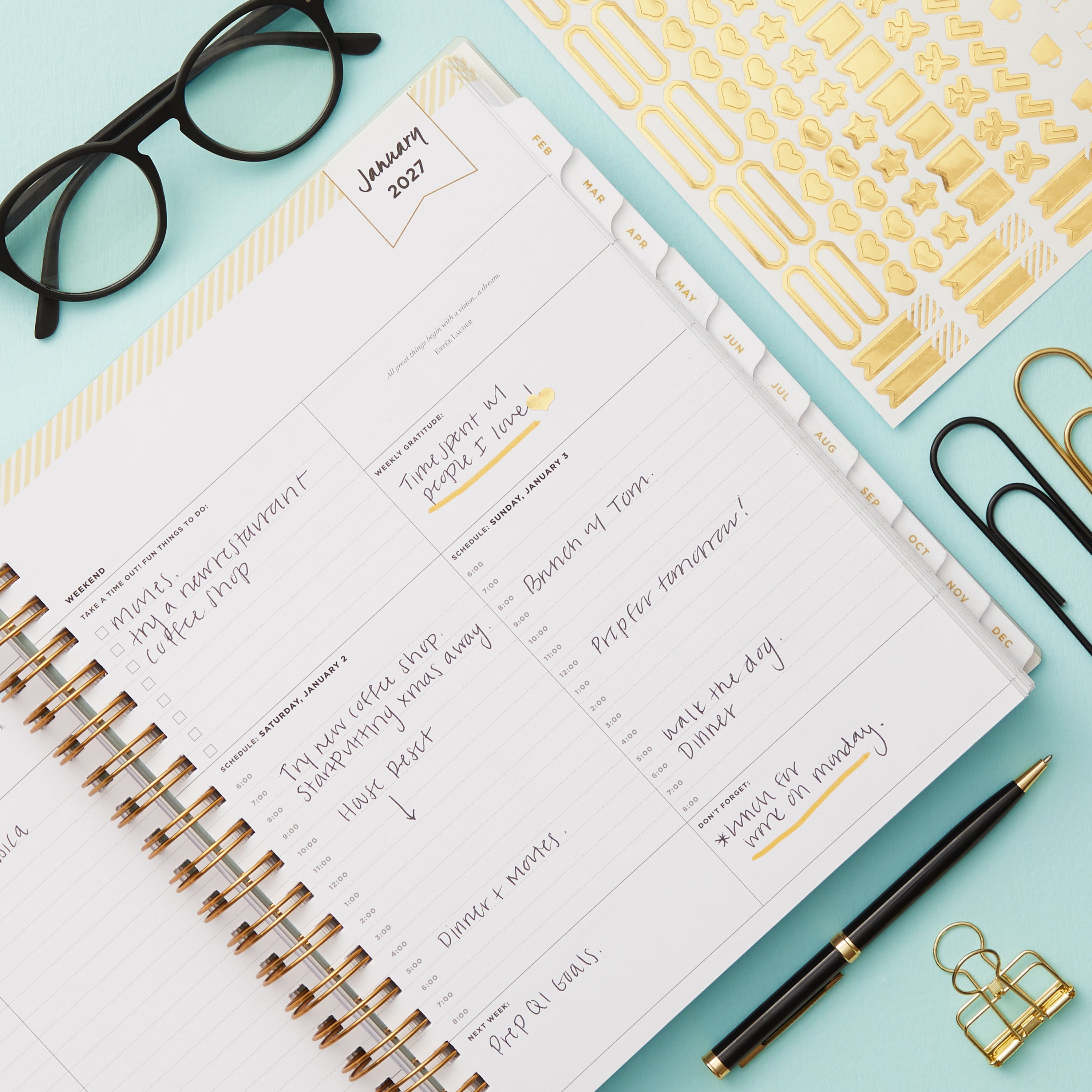 this daily monthly planner features a daily layout with 1 hour increments, to do list, notes section, lined writing space, and monthly tabs