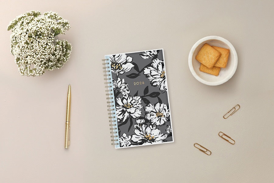 Baccara Dark 2026 Weekly Monthly 5x8 Planning Calendar