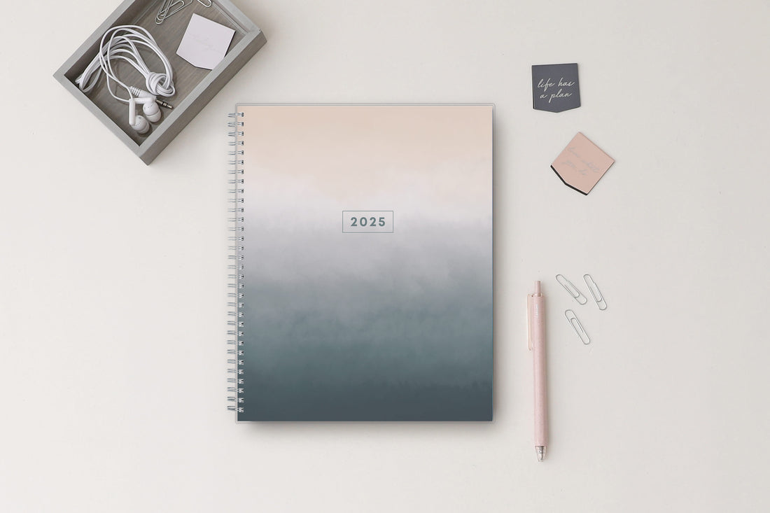 Montauk 2025 Weekly Monthly 8.5x11 Planning Calendar