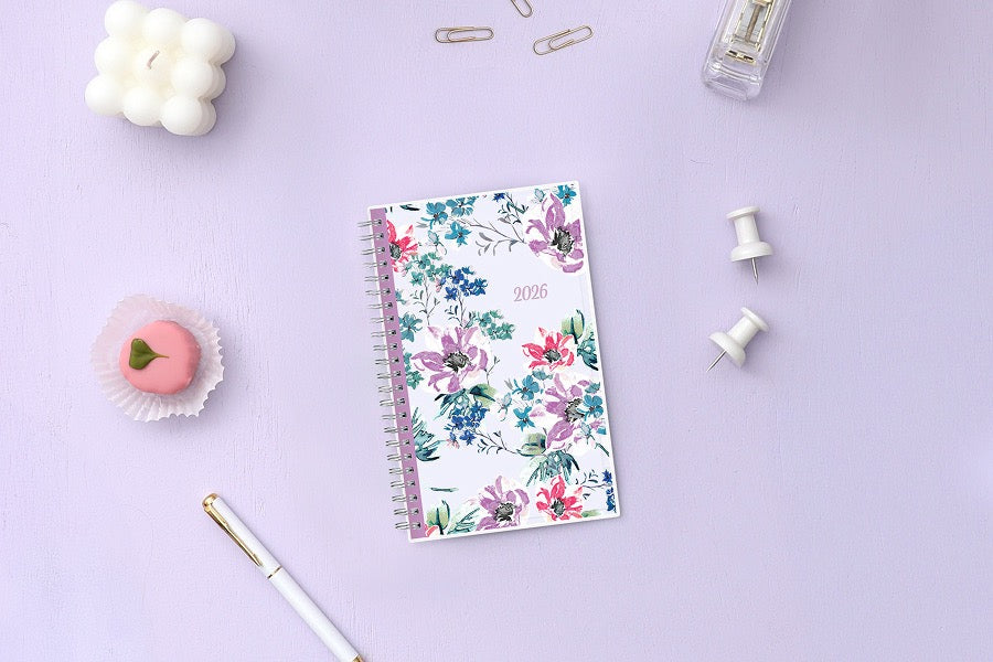 Laila 2026 Weekly Monthly 5x8 Planning Calendar
