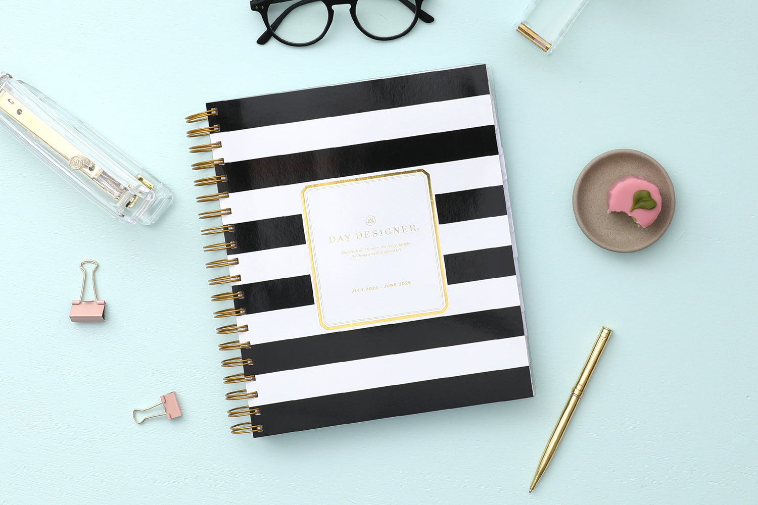 daily academic planner featuring black stripes front cover from Day designer for blue sky in a 8x10 planner size Day Designer for Blue Sky brand, July 2024 - June 2025