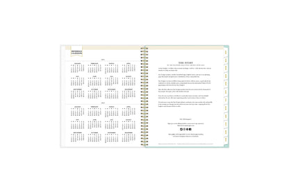 2024-2025 yearly overview spread featuring a view of all the months on one page.