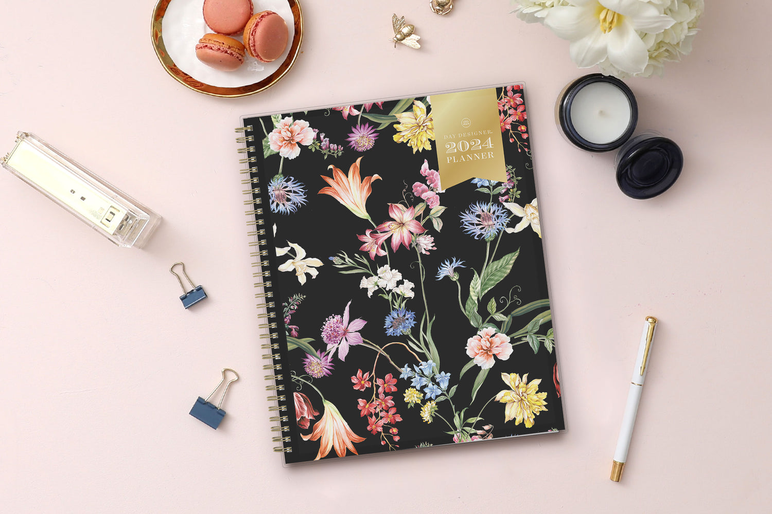 Day Designer 2023-2024 Mini Daily Planner, July 2023 - June 2024, 6x8.125  Page Size (Wildflowers)