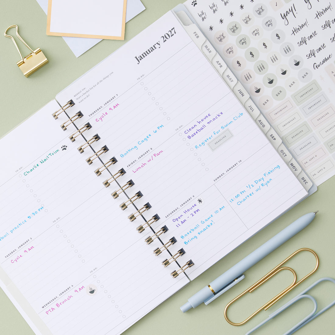 Stratford Coastal 2027 Weekly Monthly 5x8 Planning Calendar - The Everygirl