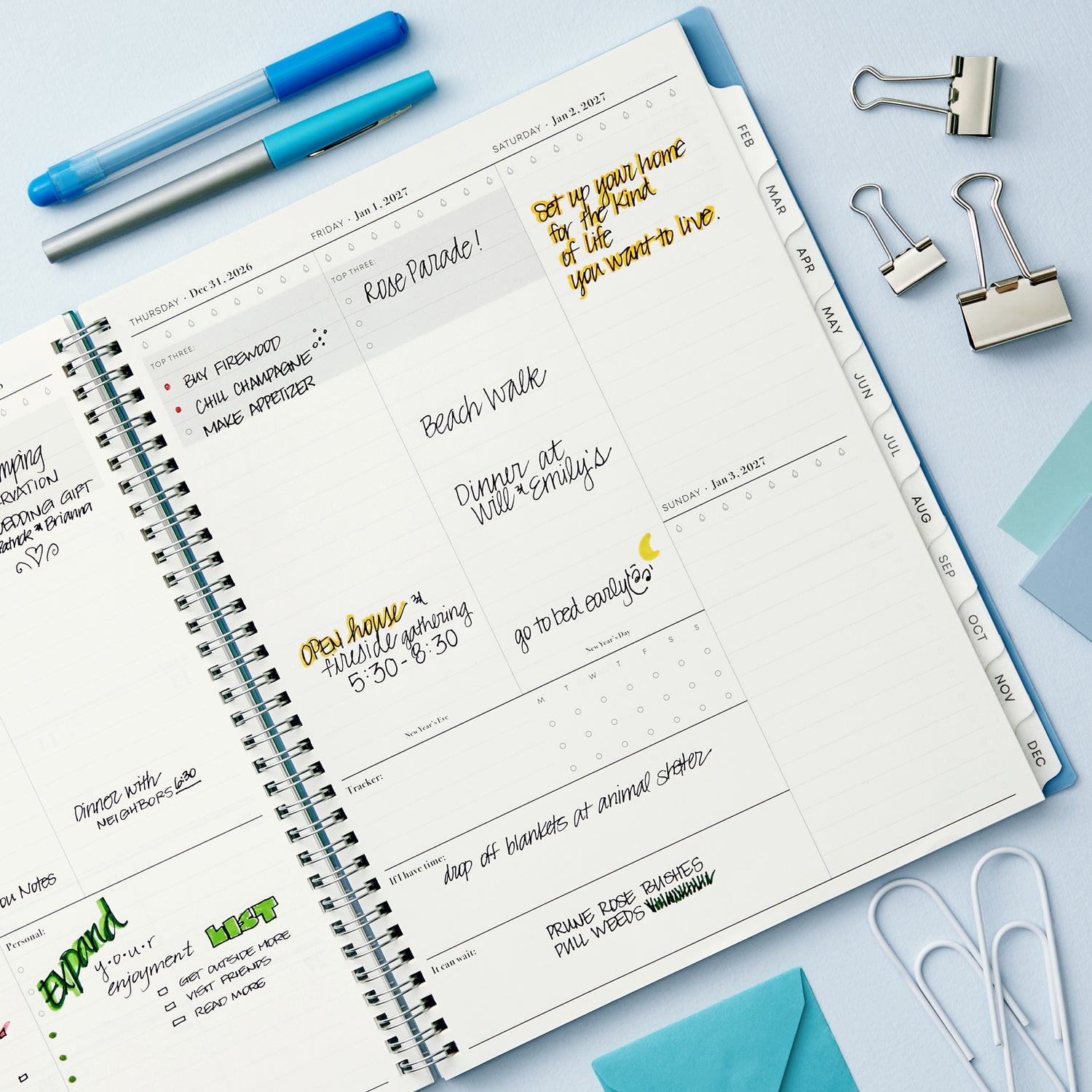 january 2027 weekly spread featuring top three goals, bullet points, to do section, habit tracker, notes section with vertical planning layout