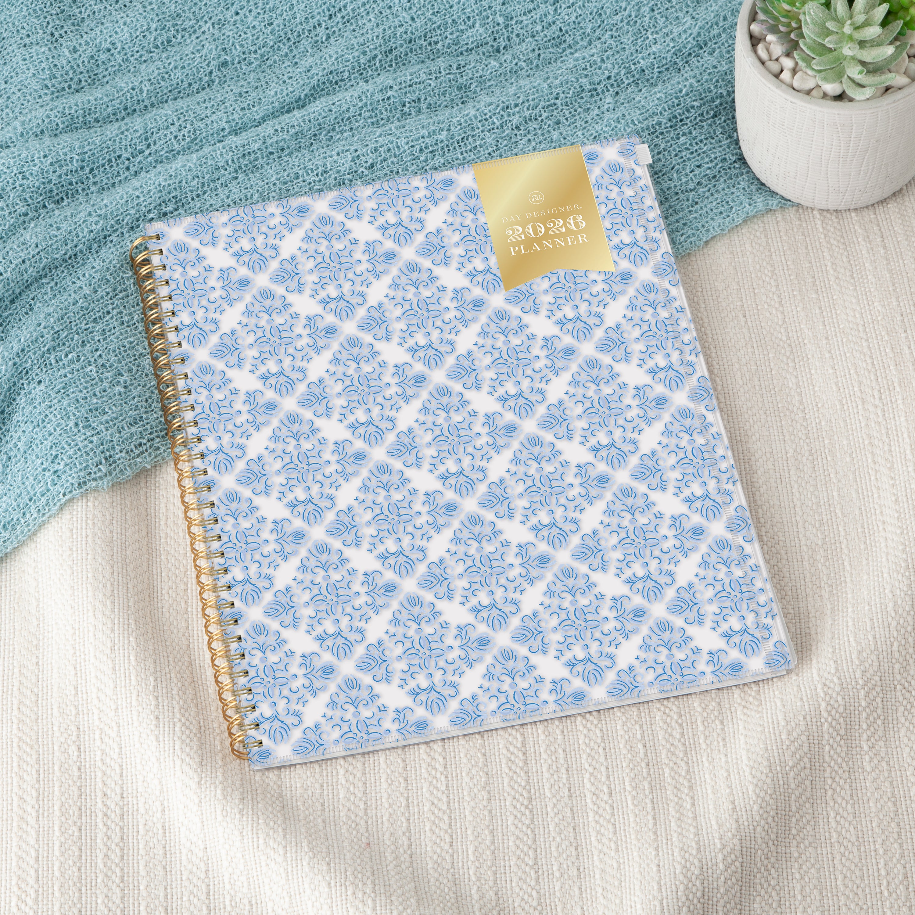 tile geometric design on this 2027 planner in 8.5x11 