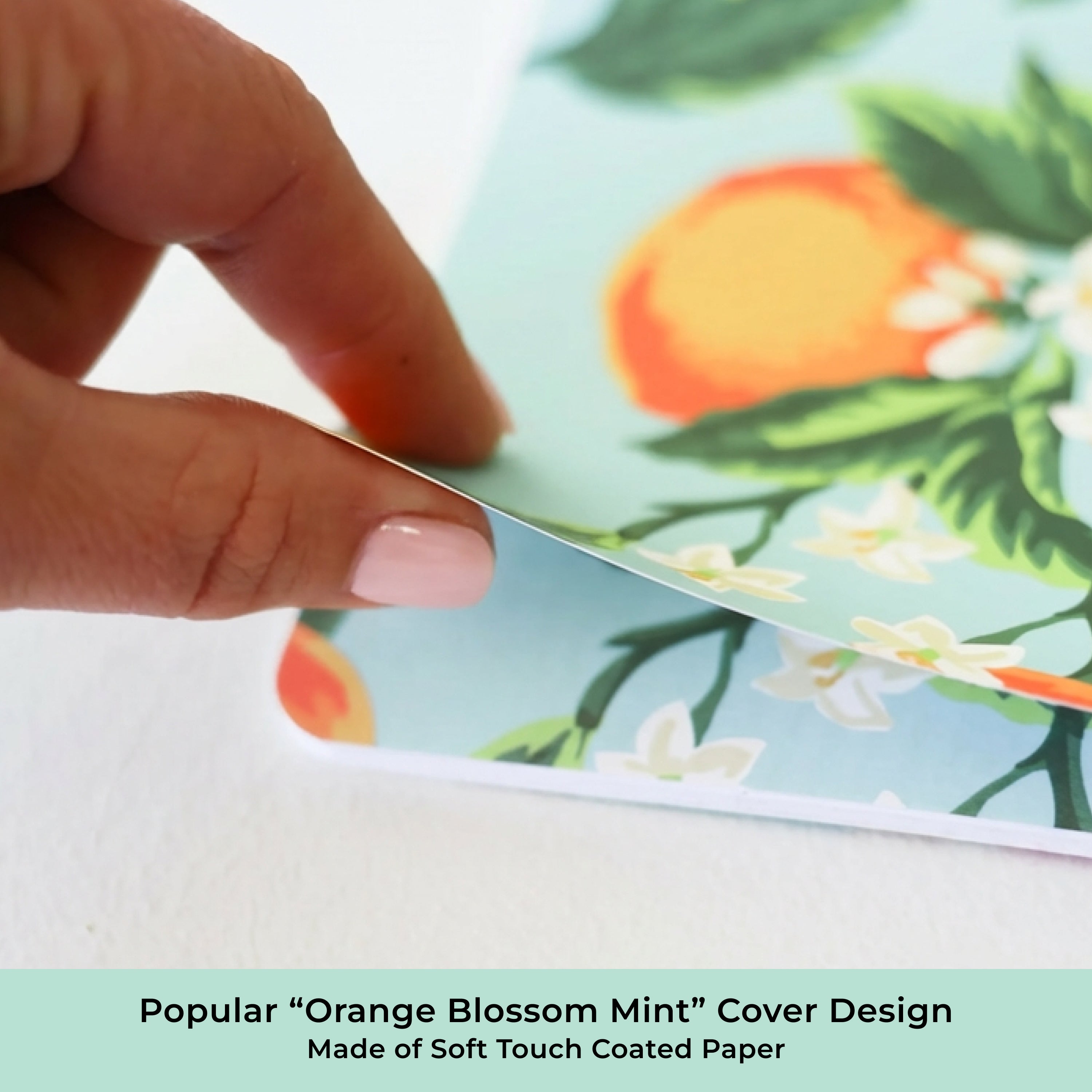 high definition photo of the planner printed with quality flexible cover.
