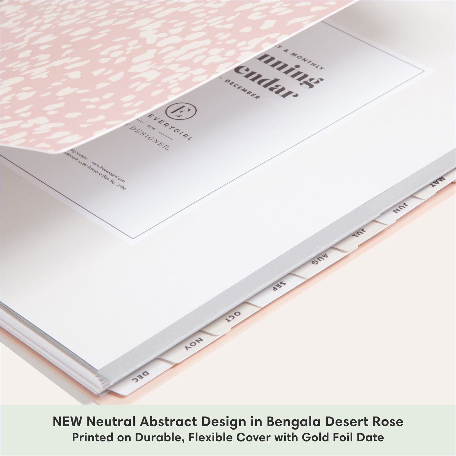 high definition photo of the planner printed with quality flexible cover.
